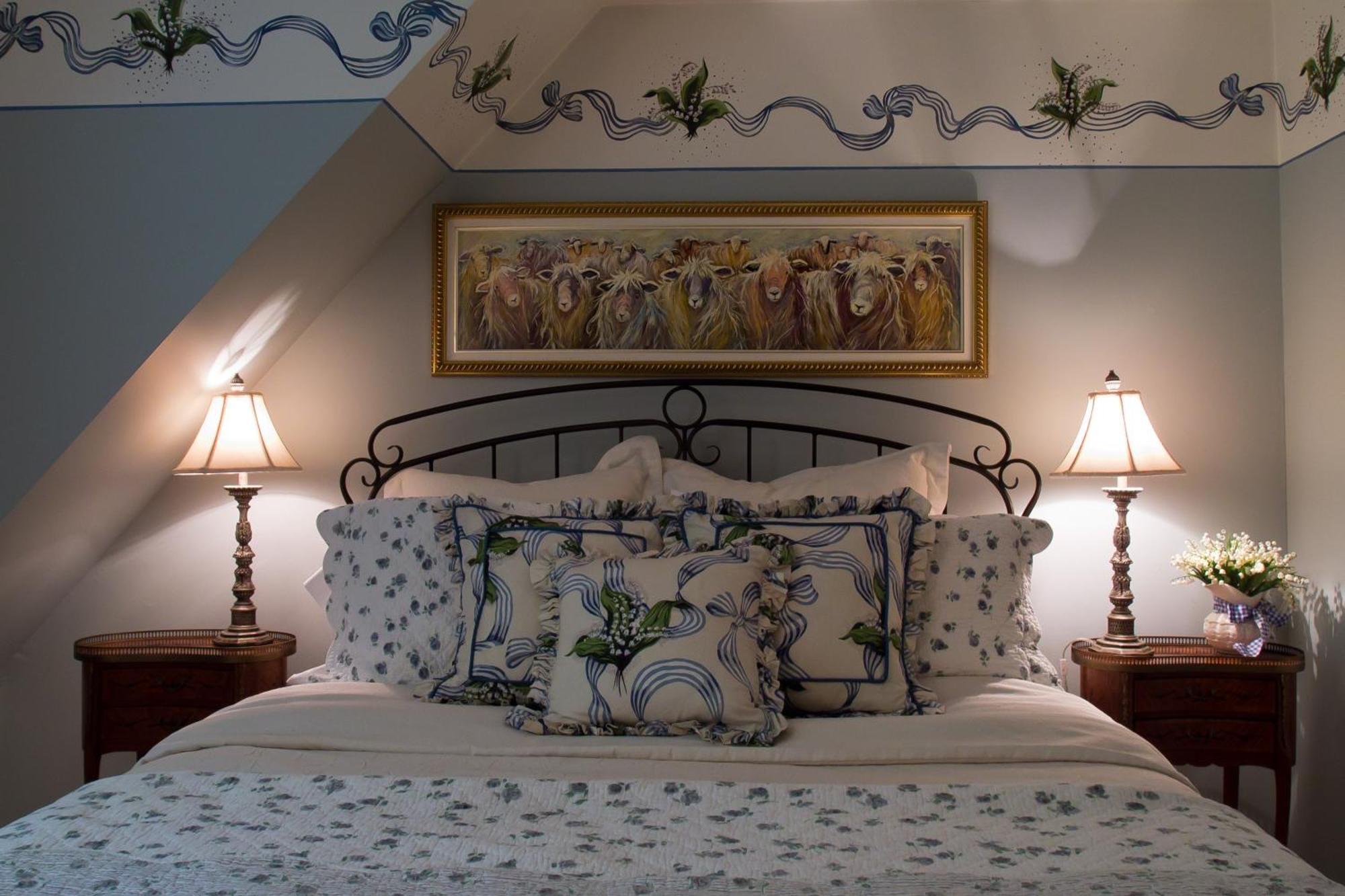 Le Petit Clocher Gite Touristique B & B Saint-Sauveur-des-Monts Стая снимка